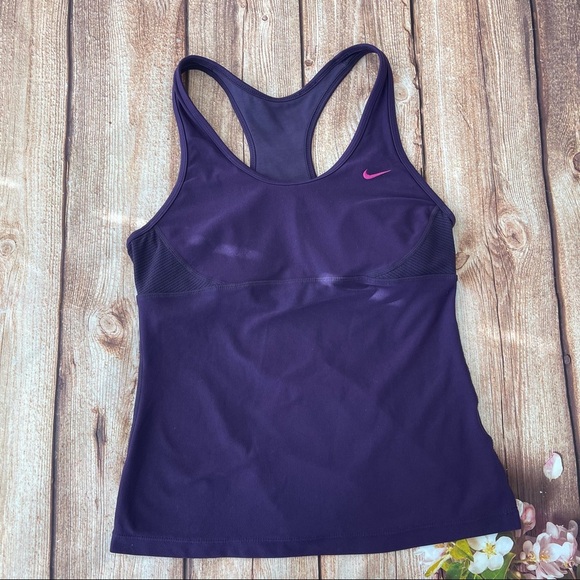 Nike purple workout tank with built in high support bra and side mesh size M - Picture 2 of 9
